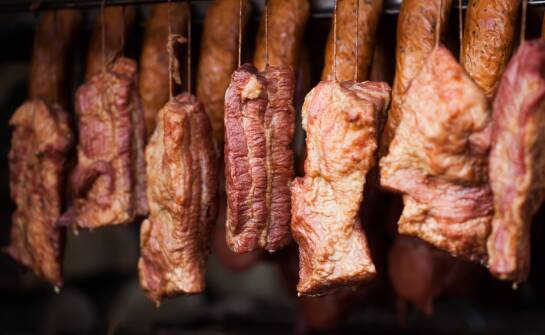 How to Prepare Meat for Cold Smoking?