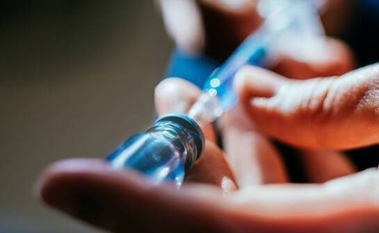 Szczepienia tropikalne – jakie eliminują zagrożenia?