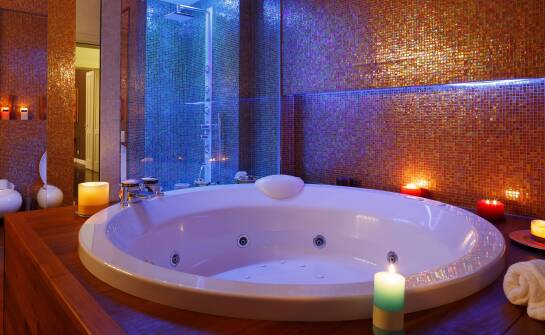 Vorteile der Personalisierung von Farben und Ausstattung eines Whirlpools