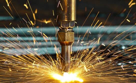 Porównanie technik wycinania: plazma kontra tradycyjne metody obróbcze