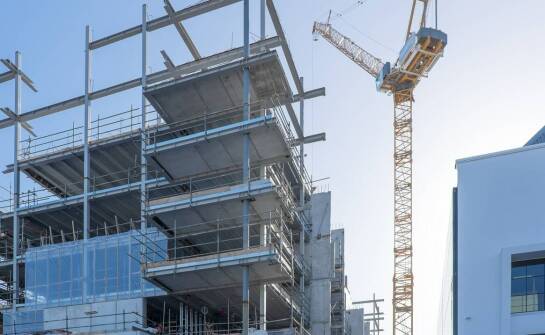 Zastosowanie szklanego włókna w nowoczesnym budownictwie