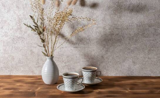 How can ceramic mugs enrich daily coffee rituals?