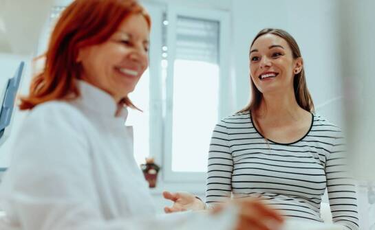 Wsparcie ginekologa w prowadzeniu ciąży: jakie kluczowe aspekty są?