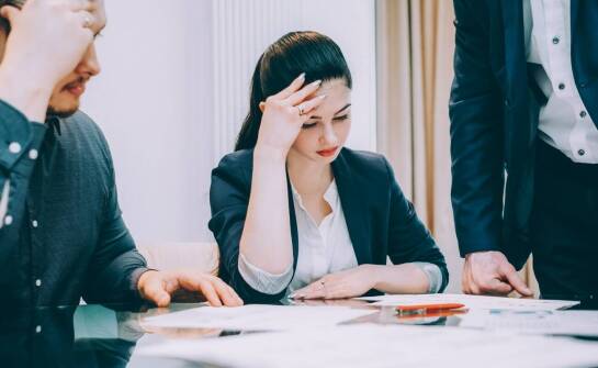 Jak dobry rodzinny prawnik pomaga w mediacjach dotyczących alimentów i opieki nad dziećmi?