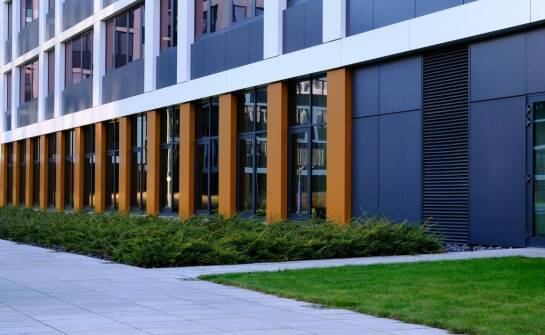 Innowacyjne metody ochrony elewacji przed radonowym promieniowaniem