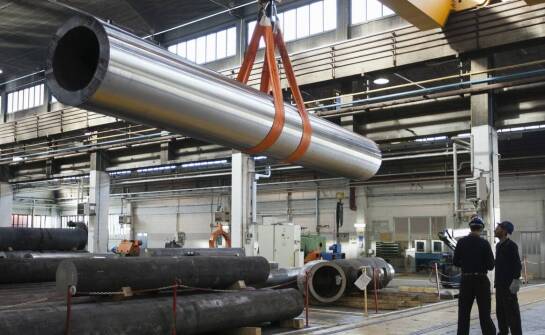 Rola energii elektrycznej z ekologicznych źródeł w produkcji żeliwnych rur