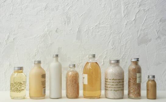 Produkty do pielęgnacji włosów – jak wpływają na elastyczność i połysk włosów?