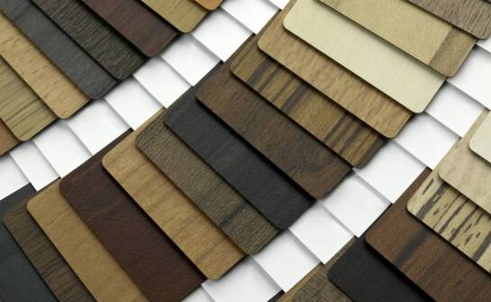 Jakie znaczenie ma wybór materiałów wykończeniowych w drewnianych domach?