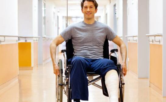 Złamania kończyn u dzieci. Dlaczego warto je konsultować z lekarzem sportowym?