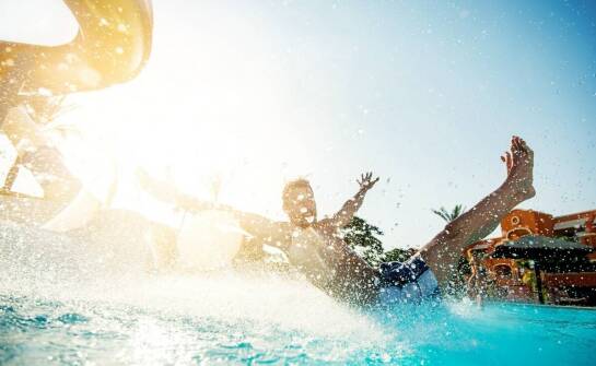 Wodne place zabaw jako narzędzie promocji zdrowego stylu życia.