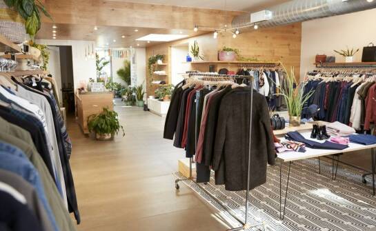 Męskie garnitury - przegląd klasycznych i nowoczesnych fasonów