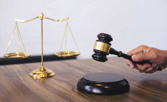 Przewaga darmowego kredytu sankcji nad innymi formami rozwiązania umowy