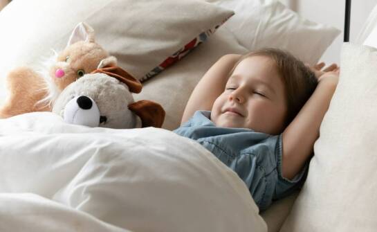 Wpływ materiałów na komfort snu w dziecięcych piżamach