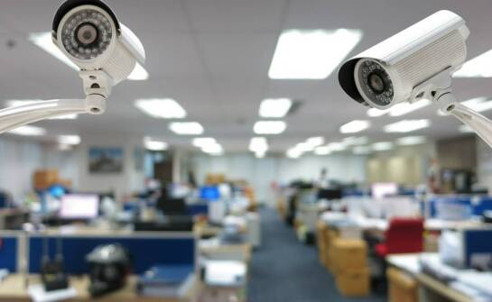 Jak online kamery wpływają na bezpieczeństwo i komfort podróży pasażerów?