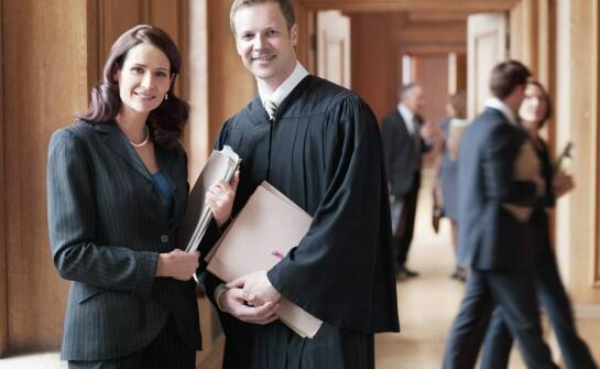 Jak kancelaria wspiera klientów w postępowaniach administracyjnych?