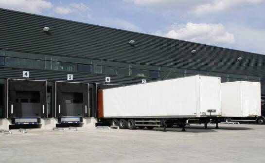 Rola kół naprowadzaczy w poprawie przepustowości doków przeładunkowych