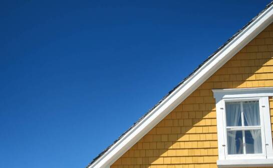 Jak profesjonalne dachów malowanie może wpłynąć na wartość nieruchomości?