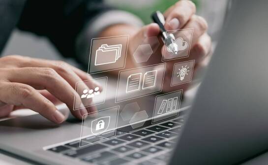 Jakie narzędzia wspierają organizację cyfrowego archiwum z dokumentami?