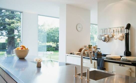 Jakie są zalety zastosowania stalowych okien podawczych z nierdzewnej stali?