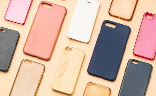 Różnorodność stylów i wzorów wśród męskich listonoszek – przegląd na rynku