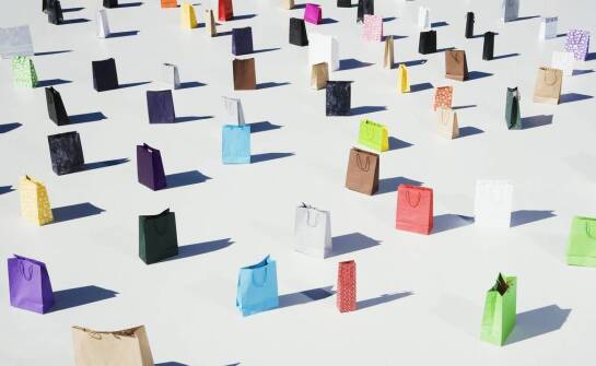 Personalizacja prostokątnych toreb z uchwytem jako narzędzie do budowania marki