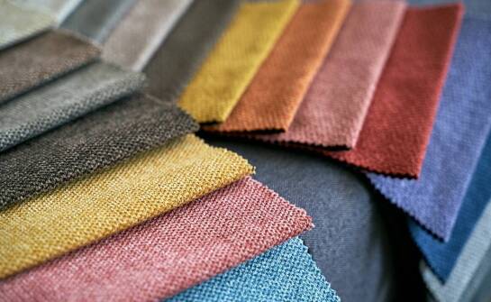 Rola wysokogatunkowych materiałów w produkcji męskich kurtek zimowych