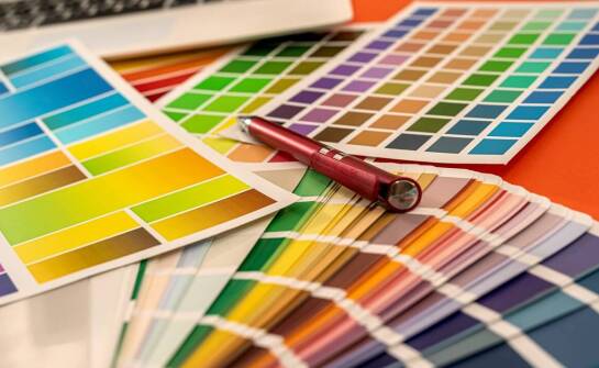 Przygotowanie kartki formatu A4 do druku – na co zwrócić uwagę?