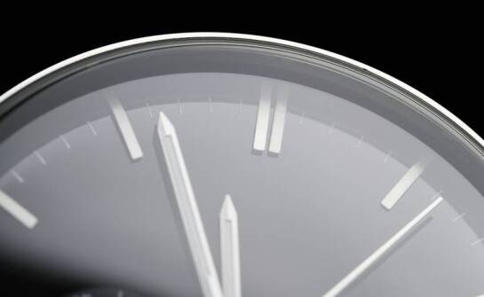 Jakie korzyści niesie ze sobą renowacja zegarków w kontekście estetyki?