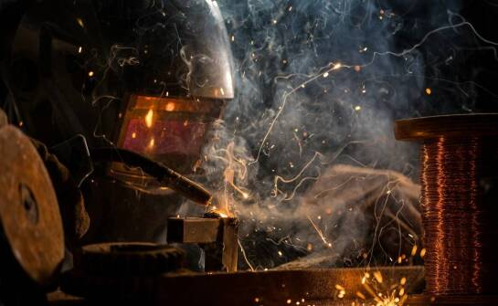 Wpływ nowoczesnych technologii spawalniczych na remonty maszyn wydobywczych