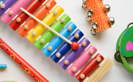 Rola muzycznych warsztatów w stymulacji sensorycznej u dzieci