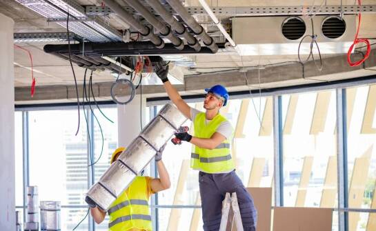 Jak instalować systemy wentylacyjne w stanie surowym?