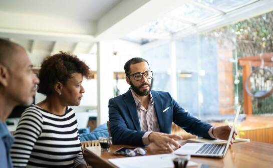 Czy warto korzystać z doradztwa podatkowego przy zakładaniu działalności?