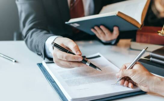 Rola prawnych radców w sprawach spadkowych – jak mogą pomóc?