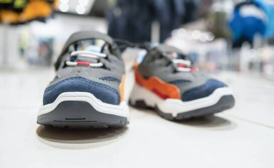 Trendy w dziecięcym obuwiu – na czołówce!