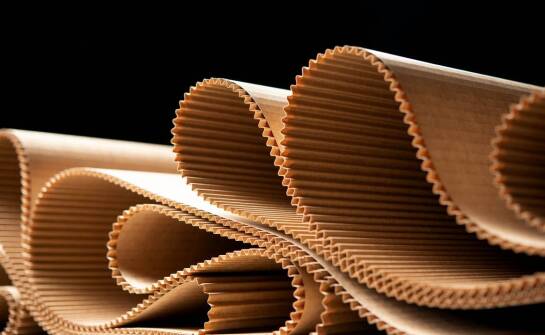 Tekturowe przekładki jako kluczowy element ochrony produktów w logistyce