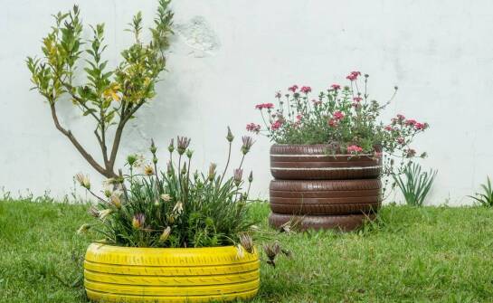 Innowacyjne materiały w produkcji rożków do kwiatów doniczkowych i ich wpływ na środowisko