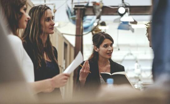 Jak komunikacja z uczestnikami postępowania egzekucyjnego wpływa na przebieg licytacji?