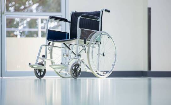 Bezpieczeństwo i komfort użytkowania wózka inwalidzkiego p127a.