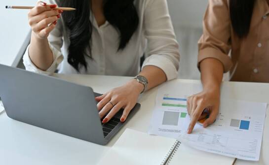 Jak biuro rachunkowe wspiera przedsiębiorców w wyborze najlepszego systemu księgowego?