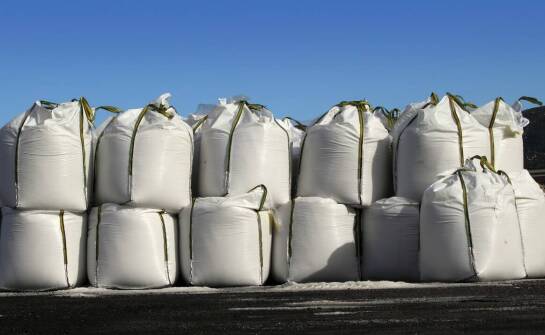 Jak dobierać odpowiednie nawozy w big bagach do różnych rodzajów upraw?