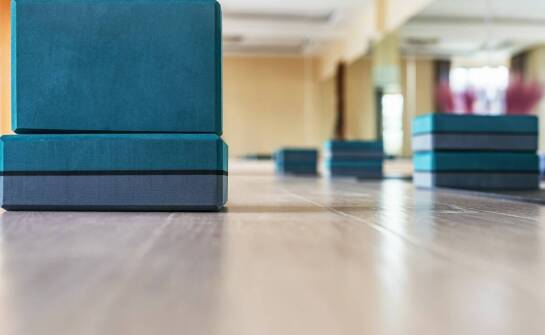 Wpływ pilatesu na poprawę postawy ciała – oferta studia w Krakowie