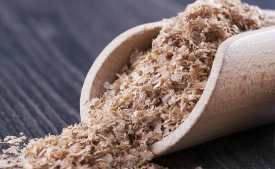 Jak pestki malin mogą wspierać procesy trawienne?