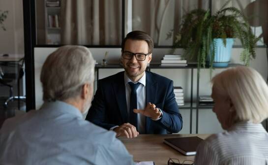 Jak adwokacka kancelaria pomaga w sporządzaniu umów przedmałżeńskich?