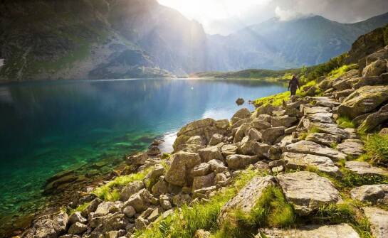 Przewodnik po tanich zagranicznych wycieczkach z Łodzi: najciekawsze propozycje