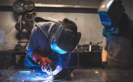 Jak spawalnictwo w Toruniu wpływa na rozwój przemysłu lokalnego?