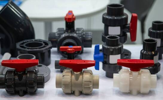 Różnice między różnymi typami zaworków do sprężarki: jak wybrać odpowiedni?