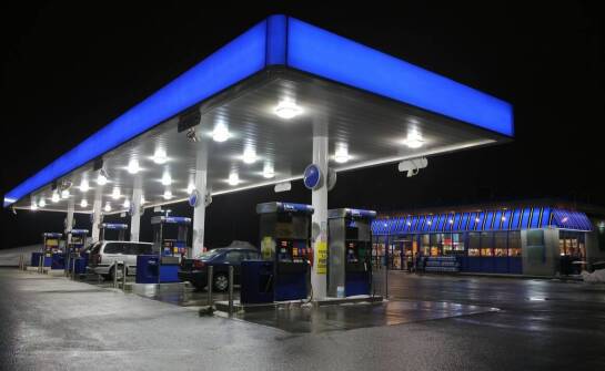 Jakie są najpopularniejsze opcje programów do czyszczenia w nowoczesnych myjniach?