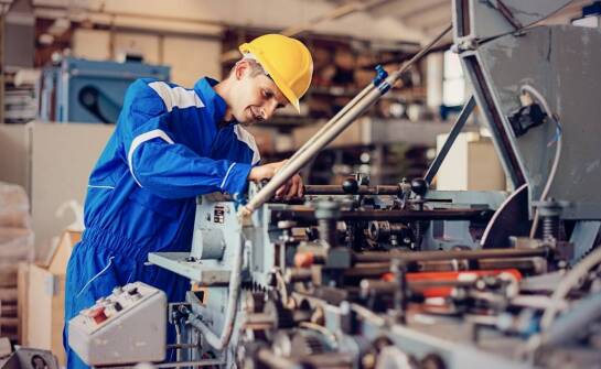 Jak planowanie wpływa na skuteczność montażu przemysłowych maszyn?