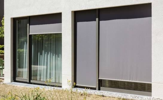 Żaluzje fasadowe – elegancki wygląd i praktyczne funkcje