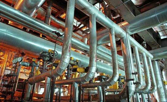 Jak usuwanie żelaza wpływa na ochronę technicznych instalacji?